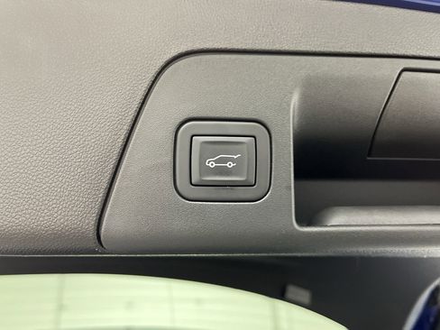 Certified 2024 Buick Envision Avenir image 35