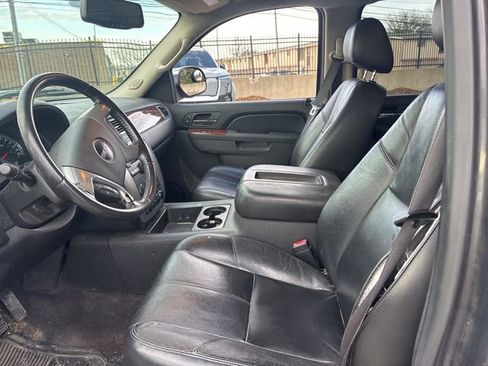 Used 2010 GMC Sierra 1500 SLT w/ LPO, Deluxe Chrome Package image 7