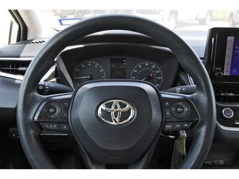 Used 2023 Toyota Corolla LE FWD image 11