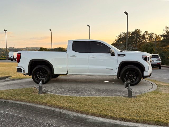 Used 2026 GMC Sierra 1500 Elevation AWD/4WD image 8