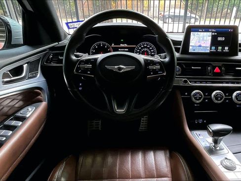 Used 2021 Genesis G70 3.3T w/ Prestige Package RWD image 5
