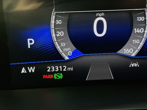 Used 2024 Volkswagen Taos SE image 19