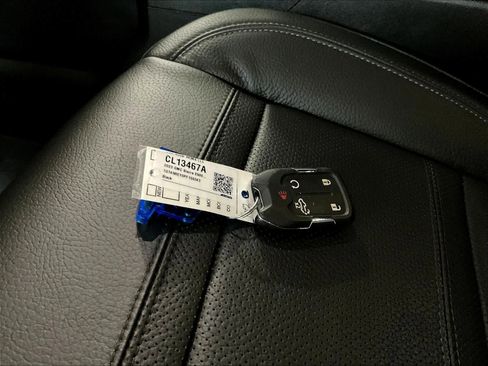 Used 2023 GMC Sierra 2500 Denali w/ Denali Ultimate Package image 31