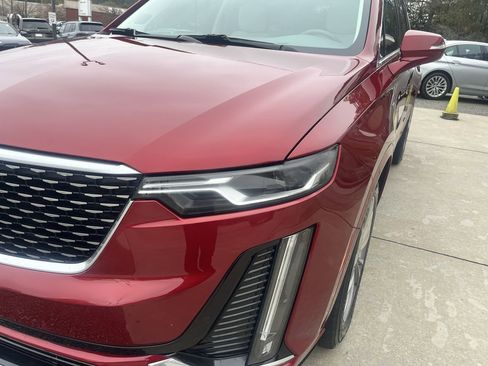 Used 2020 Cadillac XT6 Premium Luxury image 11