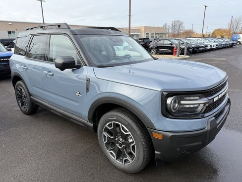 New 2025 Ford Bronco Sport Outer Banks w/ Outer Banks Tech Package+ image 3