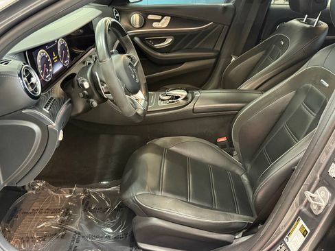 Used 2018 Mercedes-Benz E 63 AMG S image 22