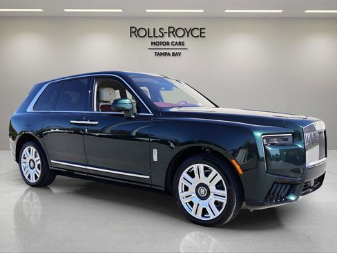 New 2026 Rolls-Royce Cullinan image 8