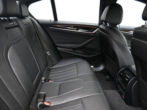 Used 2023 BMW 540i w/ Convenience Package RWD image 14