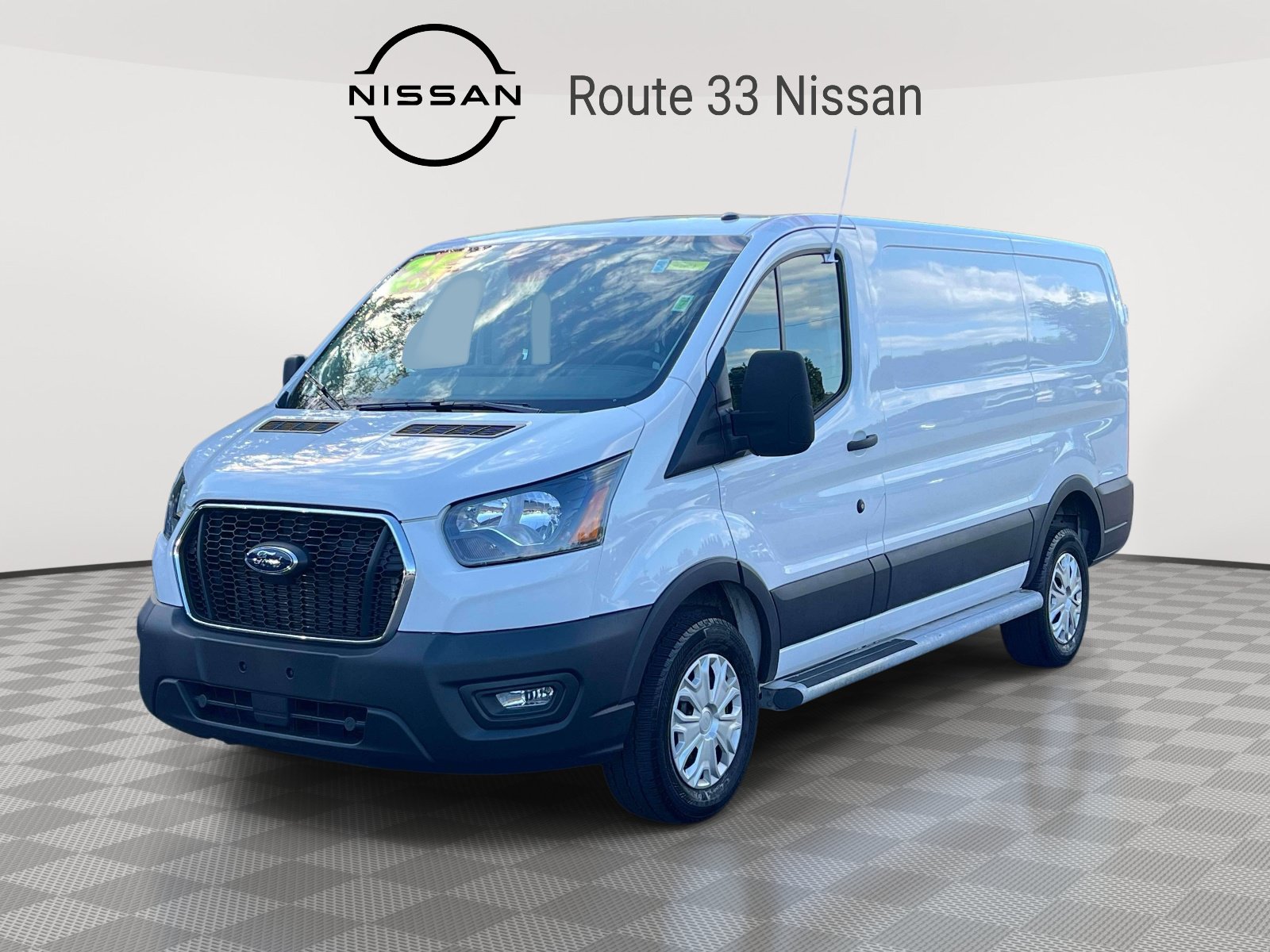 Used 2025 Ford Transit 250 Low Roof w/ Exterior Upgrade Package RWD image 2