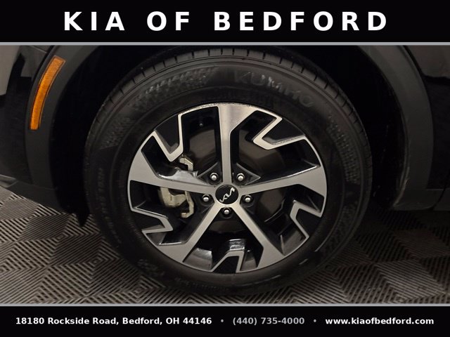 Certified 2025 Kia Sportage EX AWD/4WD image 27