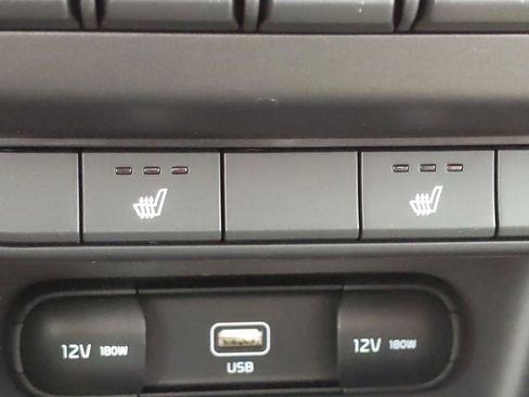 Certified 2022 Kia Sportage LX w/ LX FWD Value Edition Package image 21