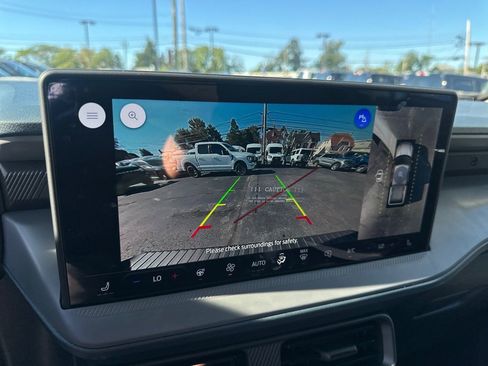 New 2025 Ford Maverick Lariat w/ Black Appearance Package image 24