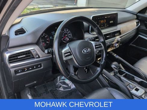 Used 2021 Kia Telluride EX w/ EX Premium Package AWD/4WD image 11