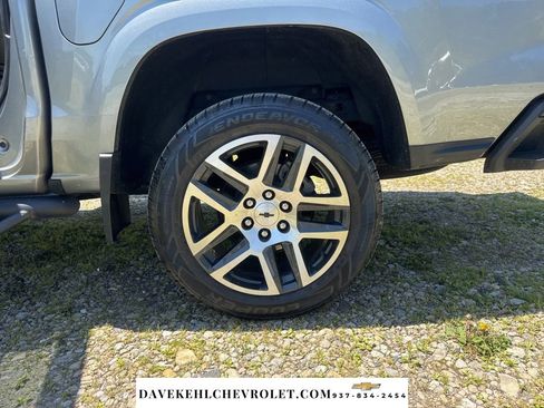 Used 2023 Chevrolet Colorado Z71 w/ Z71 Convenience Package 2 AWD/4WD image 44
