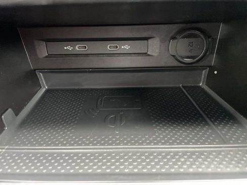 Certified 2023 Volkswagen Tiguan SEL R-Line image 26