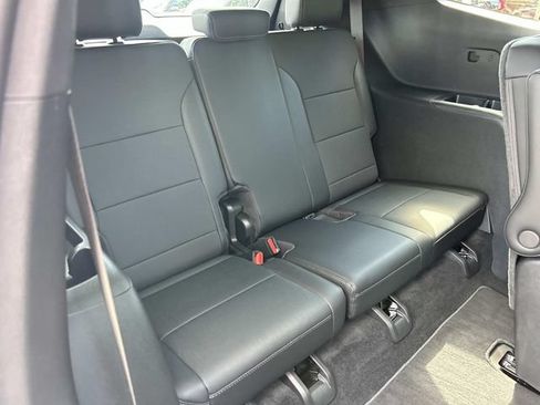 Used 2026 Buick Enclave Preferred FWD image 28