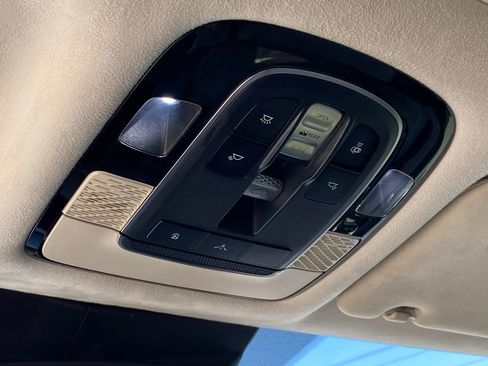 Used 2020 Hyundai Palisade Limited image 20