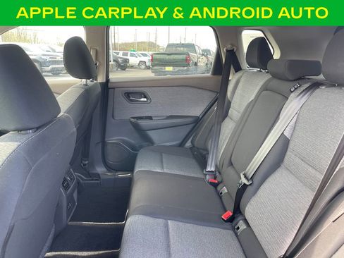 Used 2023 Nissan Rogue SV image 13