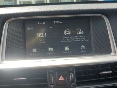 Used 2020 Kia Optima LX FWD image 6