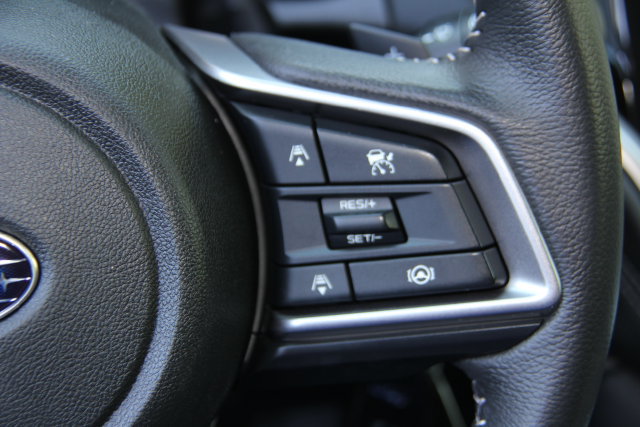 Used 2025 Subaru Outback Premium AWD/4WD image 23