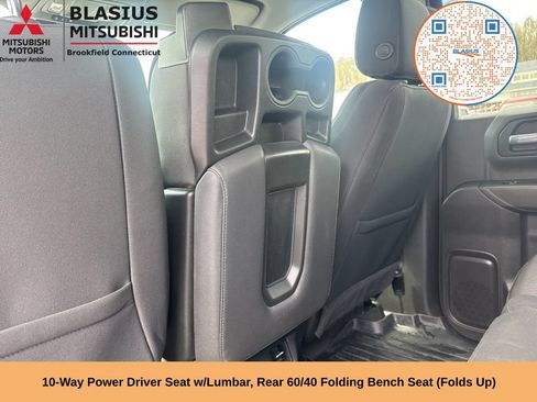 Used 2024 Chevrolet Silverado 1500 Custom Trail Boss w/ LPO, Dark Essentials Package AWD/4WD image 24
