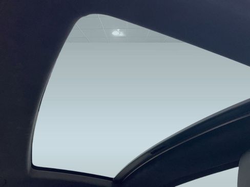 Used 2017 Mercedes-Benz SL 63 AMG AMG SL 63 image 13