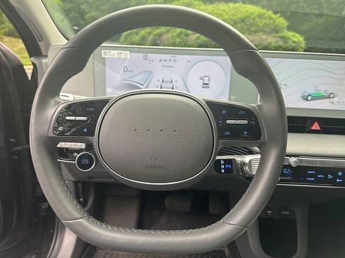 Used 2024 Hyundai Ioniq 5 SEL AWD/4WD image 17