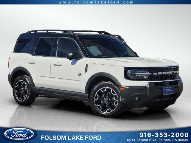 Certified 2025 Ford Bronco Sport Outer Banks w/ Outer Banks Tech Package+ AWD/4WD image 1