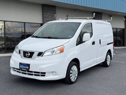 Used 2021 Nissan NV200 SV FWD image 2