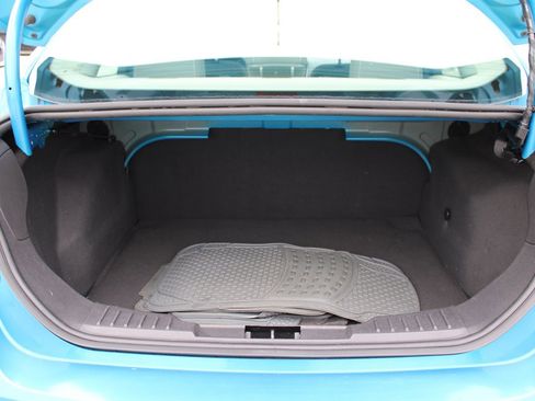 Used 2013 Ford Focus SE w/ Super Fuel Economy (SFE) Pkg image 28