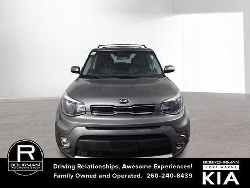 Used 2018 Kia Soul + image 3