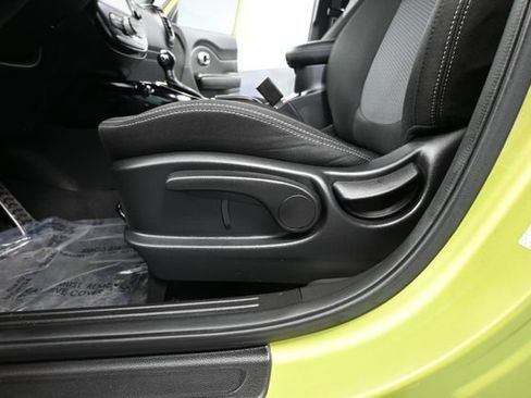 Used 2019 Kia Soul + w/ Audio Package FWD image 21