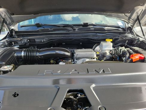 Used 2024 RAM 1500 Limited image 27
