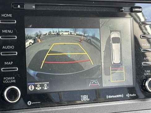 Used 2020 Toyota Sienna Limited Premium image 21