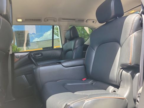 Used 2019 Nissan Armada Platinum w/ Captain's Chairs Package RWD image 9