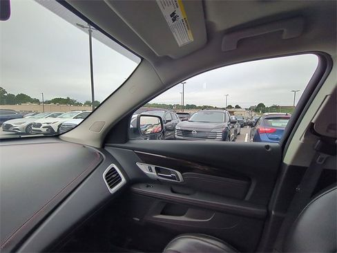 Used 2018 BMW 330i xDrive Sedan image 12