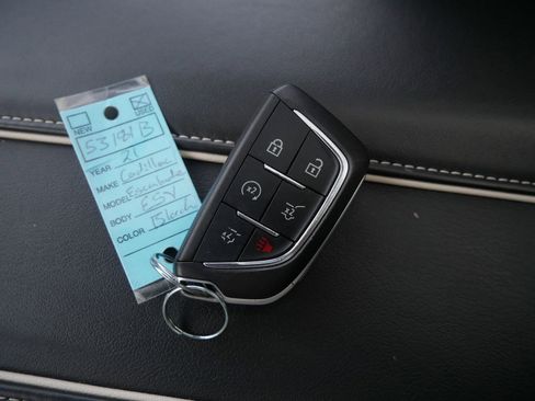 Used 2021 Cadillac Escalade ESV Sport Platinum image 33