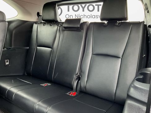 Used 2022 Toyota Highlander Limited AWD/4WD image 26