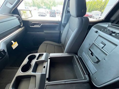 New 2026 Chevrolet Silverado 1500 RST AWD/4WD image 23