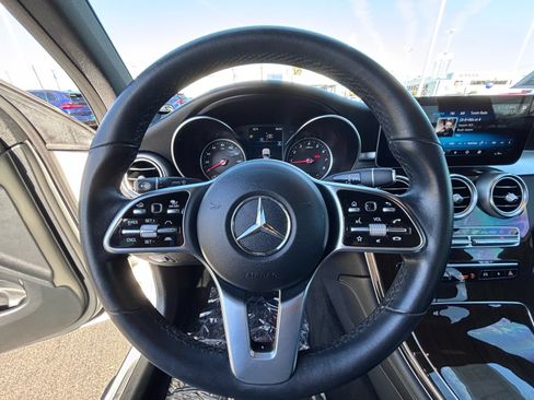 Used 2020 Mercedes-Benz GLC 300 4MATIC image 23