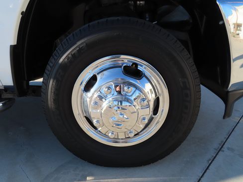 Used 2024 RAM 3500 Big Horn image 11