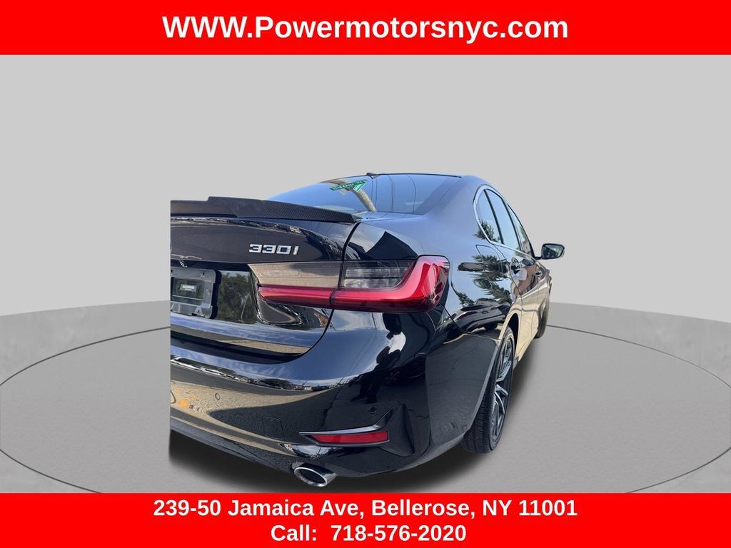 Used 2019 BMW 330i xDrive Sedan w/ Driving Assistance Package AWD/4WD image 12