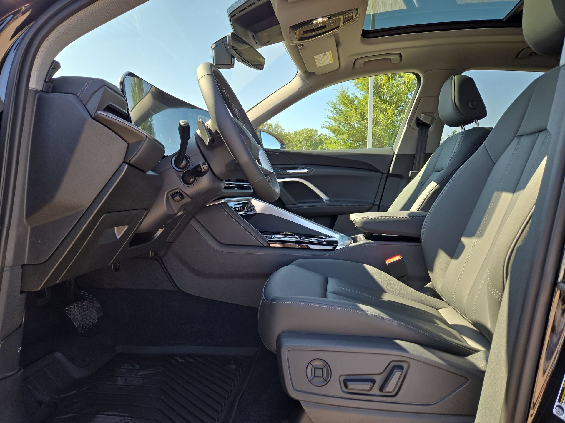 New 2026 Audi Q5 Premium AWD/4WD image 16