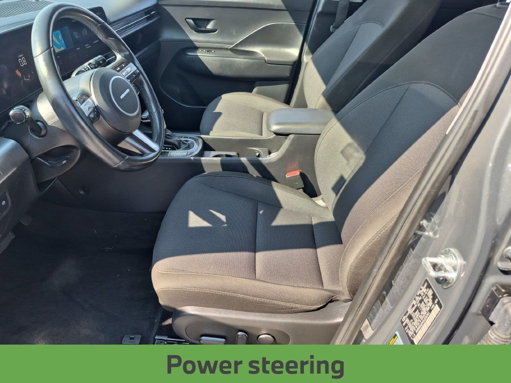 Used 2025 Hyundai Kona SEL FWD image 16