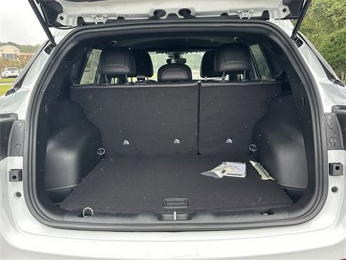 New 2026 Jeep Compass Latitude image 17