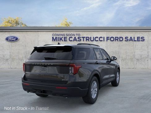 New 2026 Ford Explorer Active AWD/4WD image 8