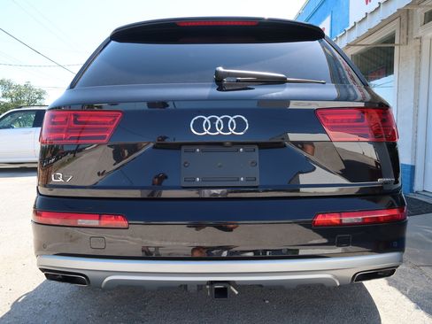 Used 2019 Audi Q7 3.0T Prestige AWD/4WD image 10