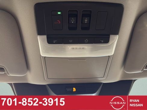 New 2026 Nissan Pathfinder Platinum AWD/4WD image 33
