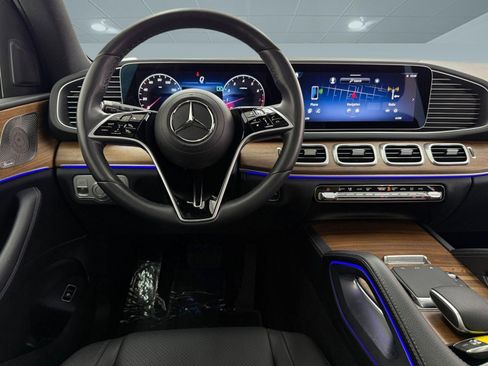 Used 2025 Mercedes-Benz GLE 350 4MATIC image 26