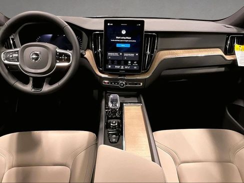 New 2026 Volvo XC60 B5 Plus w/ Protection Package Premier AWD/4WD image 5